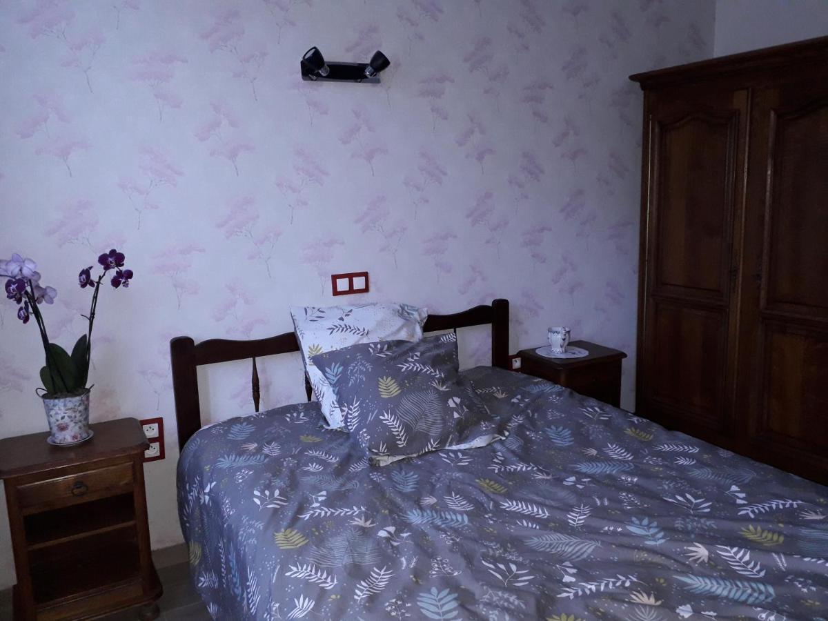 Chez Chantal Et Guy Grandcourt  Εξωτερικό φωτογραφία